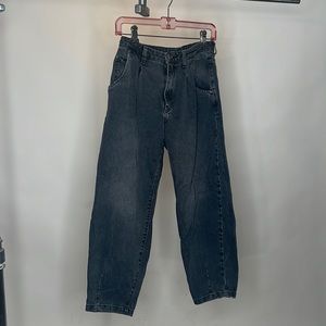 Zara women jeans size 4 us black washed